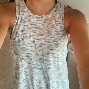 Lulu lemon top